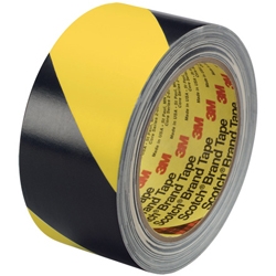 3М 5702 Вінілова клейка стрічка для розмітки, 0,13мм х 50мм х 33м, жовто-чорна